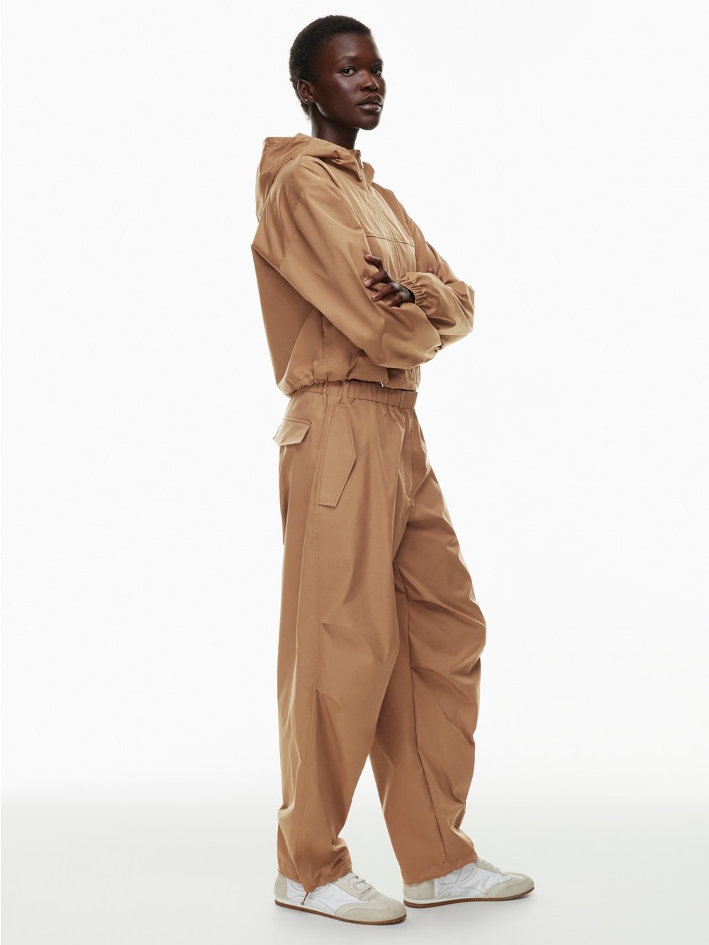 ARITZIA the group Babaton Emerson pant tan size 0